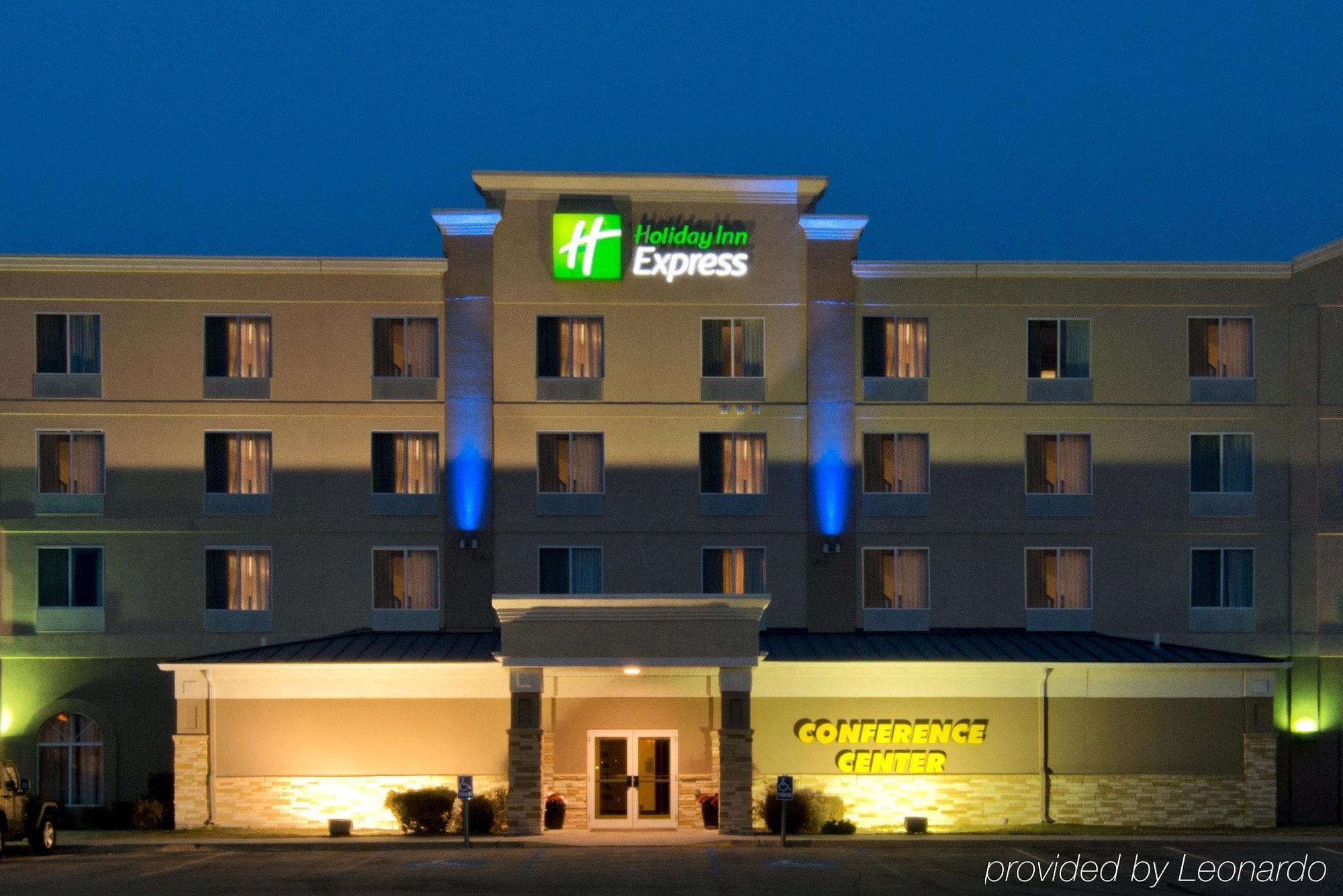 Holiday Inn Express & Suites North Platte, An Ihg Hotel Экстерьер фото